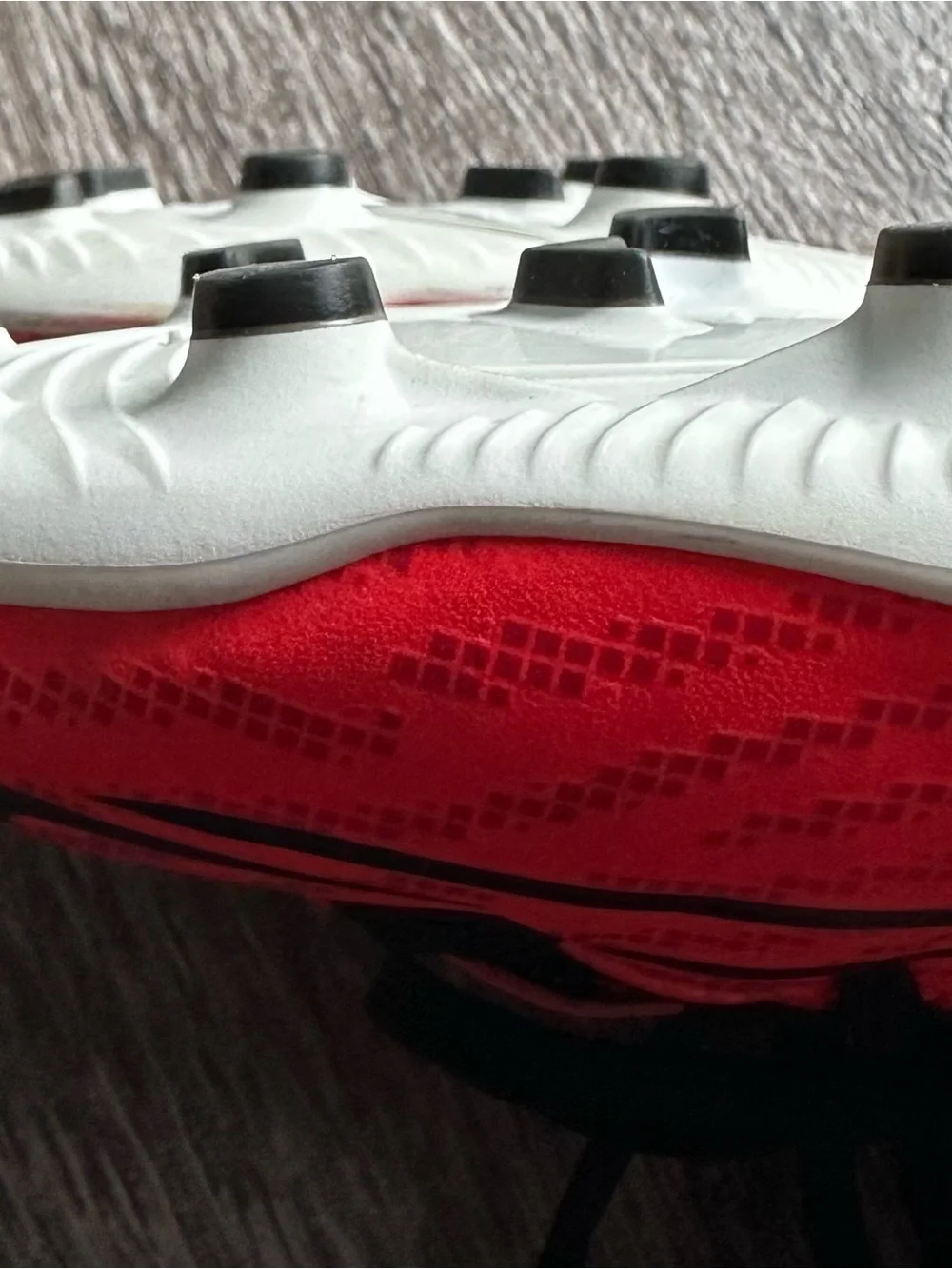 Nike JR Phantom GX Club DF FG Soccer Cleats ***Size 3Y Euro 35***